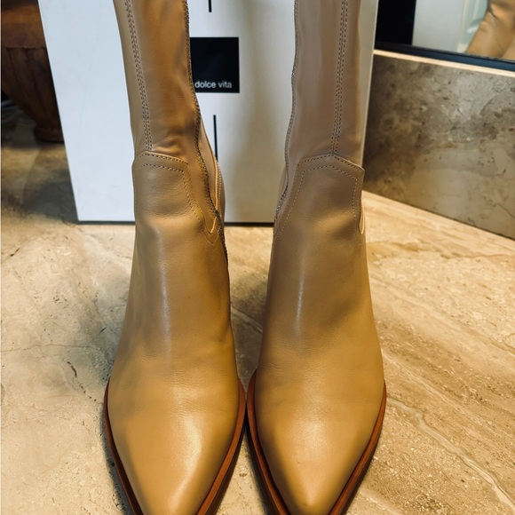 Dolce Vita Boyd boots in tan leather, women’s size 9.5 - Picture 2 of 6